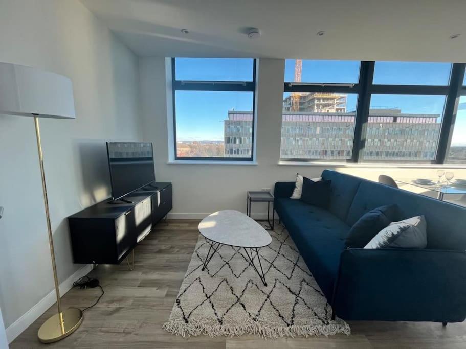 Brand New Modern 1 Bed Apartment Near Old Trafford Stadium Manchester Exterior photo